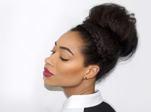 coiffure mariage afro gros chignon tresse