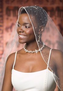 coiffure mariage afro ras avec voile